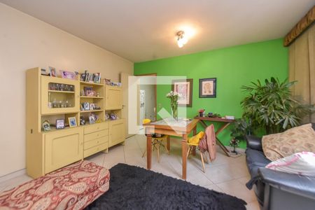 Apartamento à venda com 120m², 3 quartos e 1 vagaSala