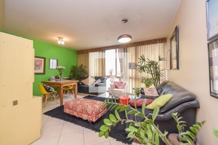 Apartamento à venda com 120m², 3 quartos e 1 vagaSala