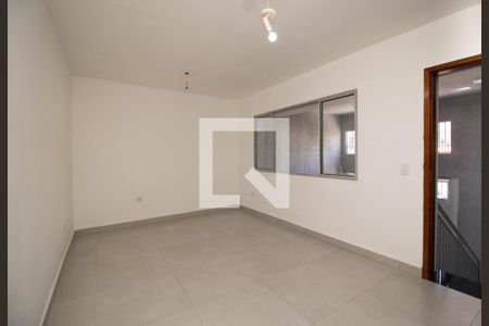 Sala de casa para alugar com 2 quartos, 180m² em Vila Portugal, São Paulo