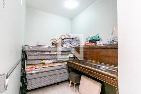 Dormitório 2 de casa à venda com 3 quartos, 100m² em Vila Antonina, São Paulo