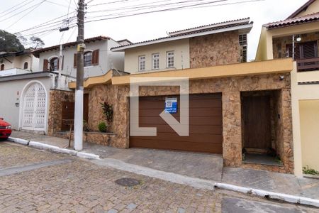 Casa à venda com 253m², 4 quartos e 5 vagasFachada