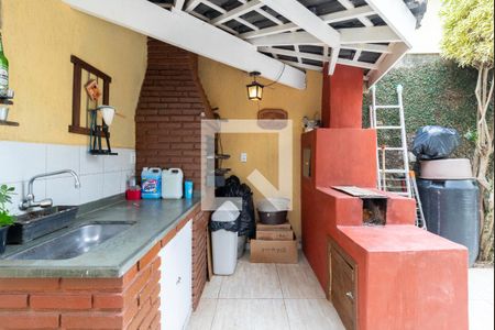 Casa à venda com 253m², 4 quartos e 5 vagasÁrea de Lazer - Forno à Lenha