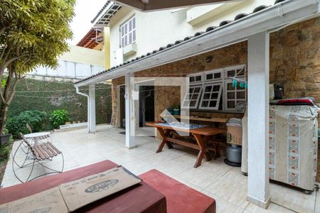 Casa à venda com 253m², 4 quartos e 5 vagasÁrea de Lazer