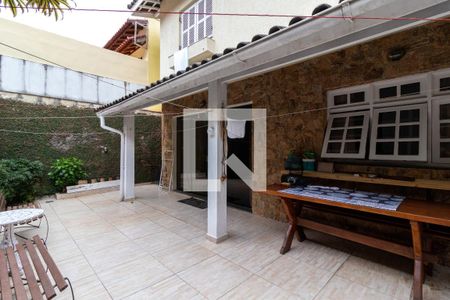 Casa à venda com 253m², 4 quartos e 5 vagasÁrea de Lazer