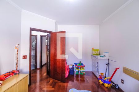 Casa à venda com 330m², 5 quartos e 4 vagasQuarto 3