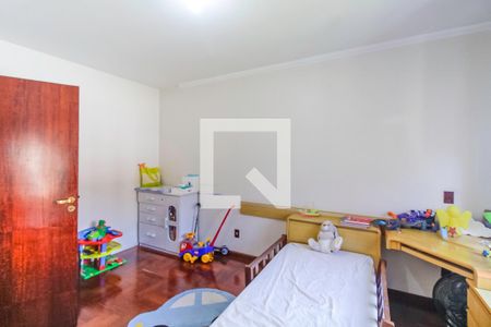 Casa à venda com 330m², 5 quartos e 4 vagasQuarto 3