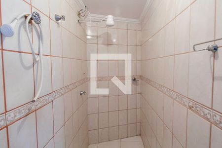 Casa à venda com 330m², 5 quartos e 4 vagasBanheiro da Suíte 1