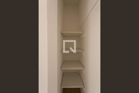 Apartamento para alugar com 86m², 1 quarto e sem vagaQuarto de Serviço