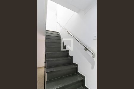 Casa para alugar com 203m², 3 quartos e 2 vagasEscada