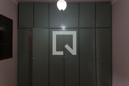 Casa para alugar com 175m², 4 quartos e 2 vagasQuarto 2