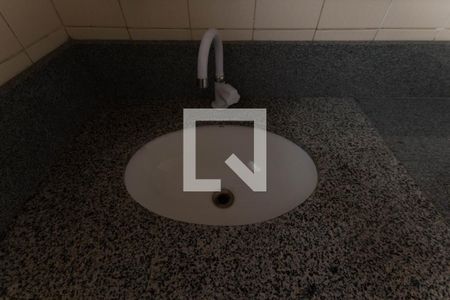 Casa para alugar com 175m², 4 quartos e 2 vagasBanheiro