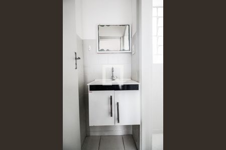 Apartamento para alugar com 30m², 1 quarto e sem vaga Apartamento para alugar com 30m², 1 quarto e sem vagaBanheiro