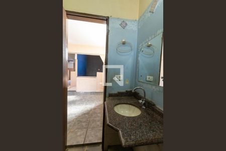 Casa para alugar com 90m², 2 quartos e 2 vagasBanheiro