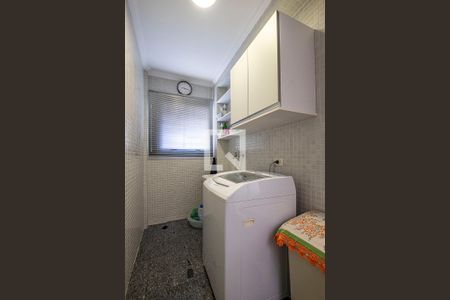 Casa à venda com 320m², 3 quartos e 4 vagasCozinha - Lavanderia