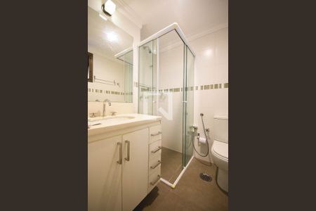 Apartamento à venda com 198m², 4 quartos e 3 vagasBanheiro suíte 2
