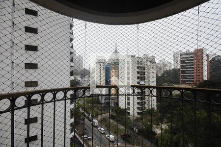 Apartamento à venda com 198m², 4 quartos e 3 vagasVaranda da suíte 3