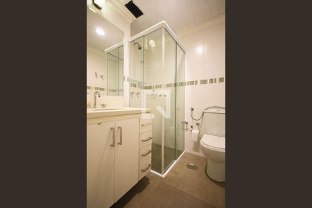 Apartamento à venda com 198m², 4 quartos e 3 vagasBanheiro suíte 1