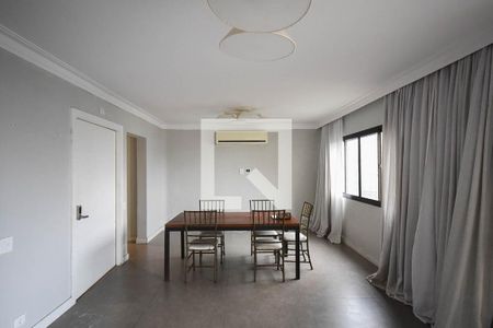 Apartamento à venda com 198m², 4 quartos e 3 vagasSala