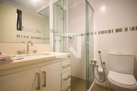 Apartamento à venda com 198m², 4 quartos e 3 vagasBanheiro suíte 2