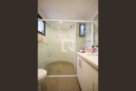 Apartamento à venda com 198m², 4 quartos e 3 vagasBanheiro suíte 3