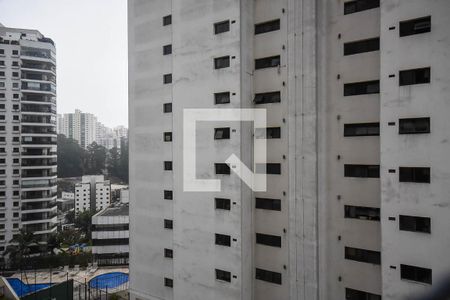 Apartamento à venda com 198m², 4 quartos e 3 vagasVista da suíte 2