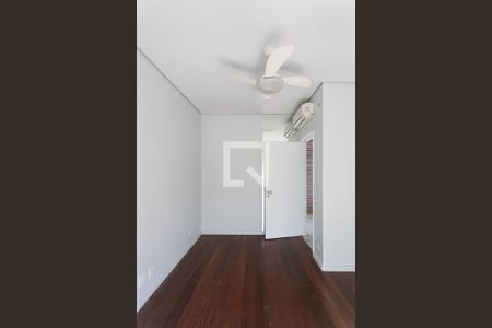 Casa à venda com 350m², 3 quartos e 2 vagasQuarto 2