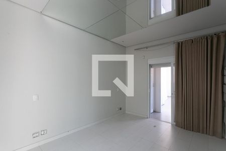 Casa à venda com 350m², 3 quartos e 2 vagasSuíte