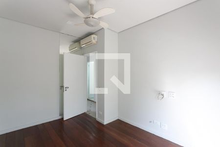 Casa à venda com 350m², 3 quartos e 2 vagasQuarto 2