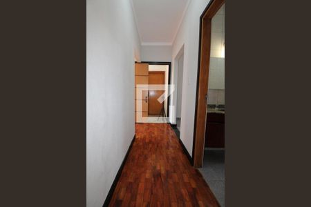 Corredor de apartamento à venda com 2 quartos, 64m² em Vila Nova, Campinas