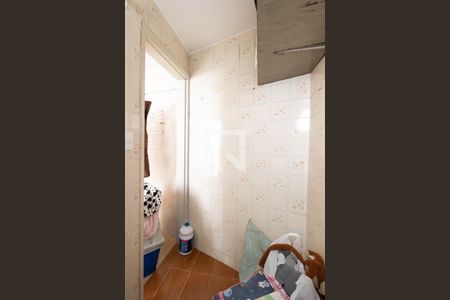 Casa à venda com 107m², 2 quartos e 1 vagaBanheiro de serviço