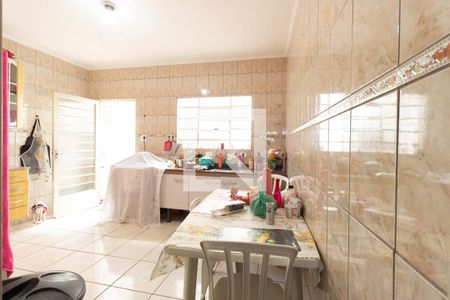 Casa à venda com 107m², 2 quartos e 1 vagaCozinha