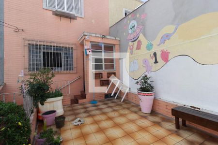 Casa à venda com 107m², 2 quartos e 1 vagaVaranda