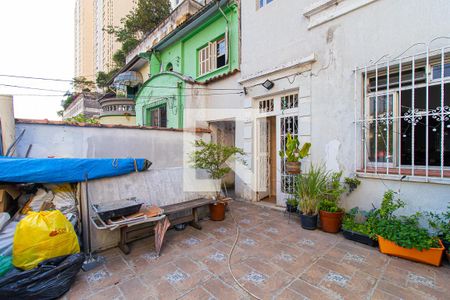 Varanda de casa à venda com 3 quartos, 250m² em Bela Vista, São Paulo
