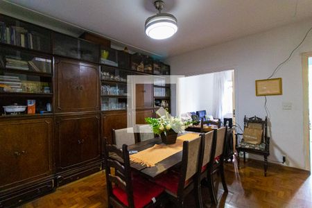 Sala de casa à venda com 3 quartos, 250m² em Bela Vista, São Paulo