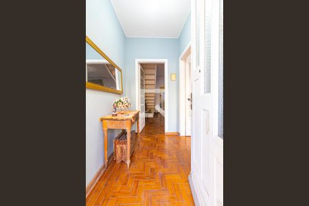 Sala de casa à venda com 3 quartos, 250m² em Bela Vista, São Paulo