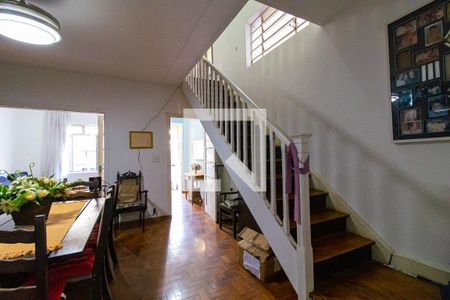 Sala de casa à venda com 3 quartos, 250m² em Bela Vista, São Paulo