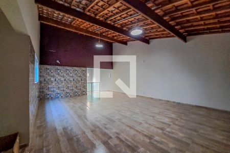 Casa à venda com 143m², 3 quartos e 3 vagas Casa à venda com 143m², 3 quartos e 3 vagasSalão de Festas