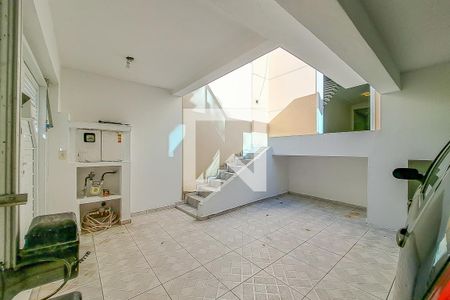 Casa à venda com 143m², 3 quartos e 3 vagas Casa à venda com 143m², 3 quartos e 3 vagasGaragem