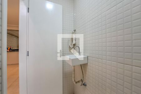 Casa à venda com 143m², 3 quartos e 3 vagas Casa à venda com 143m², 3 quartos e 3 vagasLavabo