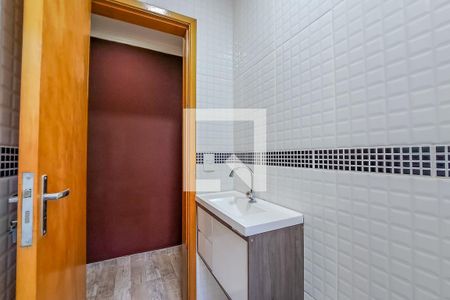 Casa à venda com 143m², 3 quartos e 3 vagas Casa à venda com 143m², 3 quartos e 3 vagasBanheiro de serviço