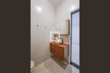 Casa à venda com 143m², 3 quartos e 3 vagas Casa à venda com 143m², 3 quartos e 3 vagasBanheiro da Suíte 2