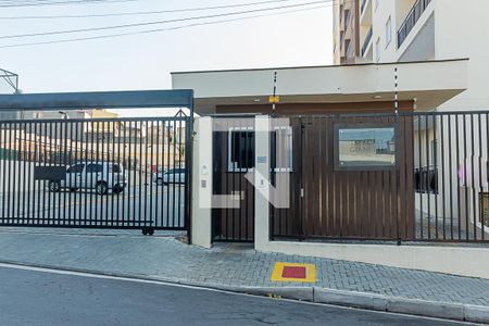 Apartamento para alugar com 50m², 2 quartos e 1 vaga Apartamento para alugar com 50m², 2 quartos e 1 vagaFachada