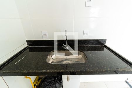 Apartamento para alugar com 50m², 2 quartos e 1 vaga Apartamento para alugar com 50m², 2 quartos e 1 vagaCozinha e Área de Serviço