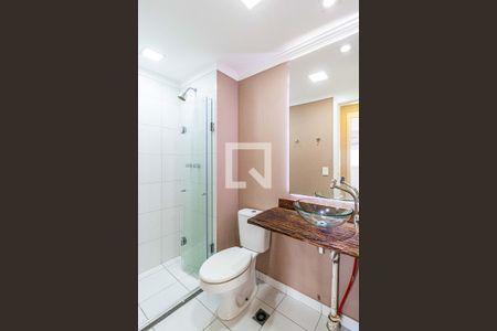 Apartamento à venda com 78m², 2 quartos e 1 vaga Apartamento à venda com 78m², 2 quartos e 1 vagaBanheiro social