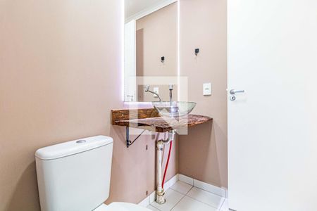 Apartamento à venda com 78m², 2 quartos e 1 vaga Apartamento à venda com 78m², 2 quartos e 1 vagaBanheiro social