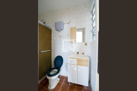 Banheiro da Suíte de apartamento à venda com 1 quarto, 40m² em Vila Nova, Porto Alegre