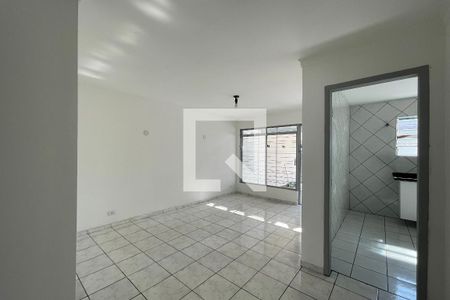 Sala de casa para alugar com 2 quartos, 89m² em Campo Grande, São Paulo