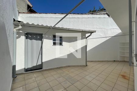 Casa para alugar com 89m², 2 quartos e 1 vaga Casa para alugar com 89m², 2 quartos e 1 vagaQuintal