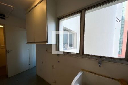 Apartamento à venda com 198m², 3 quartos e 3 vagasÁrea de Serviço