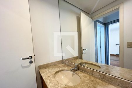 Apartamento à venda com 198m², 3 quartos e 3 vagasLavabo